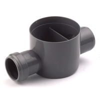 ������ PVC 90x40x50x80mm com 1 entrada EN1329 PN4